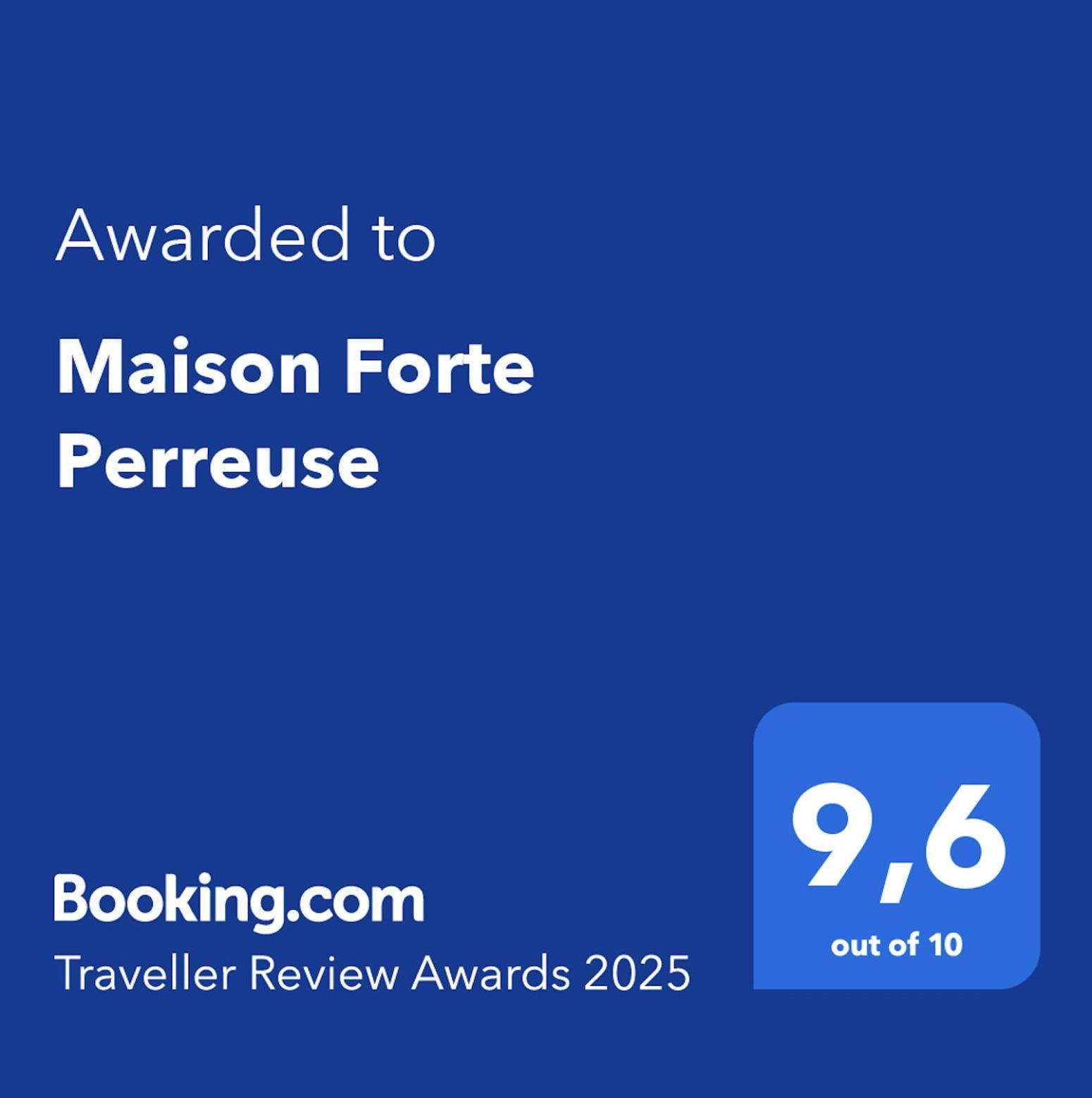 Maison Forte Perreuse Треньи Экстерьер фото